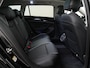 Volkswagen Passat Variant 1.5 eTSI Elegance Plug-In | Trekhaak | Leder | Panoramadak | Zondag Open!