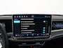 Volkswagen Passat Variant 1.5 eTSI Elegance Plug-In | Trekhaak | Leder | Panoramadak | Zondag Open!