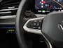 Volkswagen Passat Variant 1.5 eTSI Elegance Plug-In | Trekhaak | Leder | Panoramadak | Zondag Open!