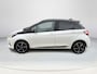 Toyota Yaris 1.5 Hybrid Bi-Tone | Parkeercamera | Stoelverwarming | Donker glas | Cruise control |