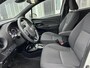 Toyota Yaris 1.5 Hybrid Bi-Tone | Parkeercamera | Stoelverwarming | Donker glas | Cruise control |