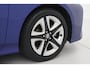 Toyota Prius 1.8 Executive | Trekhaak | Navigatie | Dodehoek detectie | Head-up display | JBL | Stoelverwarming | Keyless | LED | Cruise Control | Clima | Parkeersensoren voor/achter | 17 inch