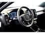 Volvo XC40 1.5 T4 155kW/211pk DCT7 Recharge R-Design PANORAMADAK + HARMAN/KARDON + LEER/ALCANTARA + EL.STOEL MET MEMORY + STOEL-&STUURVERWARMING + ADAPT.CRUISE + LANE ASSIST + NAVI SENSUS + KEYLESS ENTRY&GO + CAMERA + PARKSENSOREN V&A + 19" LM-VELGEN!!