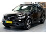 Volvo XC40 1.5 T4 155kW/211pk DCT7 Recharge R-Design PANORAMADAK + HARMAN/KARDON + LEER/ALCANTARA + EL.STOEL MET MEMORY + STOEL-&STUURVERWARMING + ADAPT.CRUISE + LANE ASSIST + NAVI SENSUS + KEYLESS ENTRY&GO + CAMERA + PARKSENSOREN V&A + 19" LM-VELGEN!!
