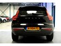 Volvo XC40 1.5 T4 155kW/211pk DCT7 Recharge R-Design PANORAMADAK + HARMAN/KARDON + LEER/ALCANTARA + EL.STOEL MET MEMORY + STOEL-&STUURVERWARMING + ADAPT.CRUISE + LANE ASSIST + NAVI SENSUS + KEYLESS ENTRY&GO + CAMERA + PARKSENSOREN V&A + 19" LM-VELGEN!!