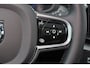 Volvo XC60 T6 Recharge AWD Ultra Black Edition - LONG RANGE - Luchtvering - Panorama/schuifdak - IntelliSafe Assist & Surround - 360º Camera - Adaptieve LED koplampen - Verwarmde voorstoelen, stuur & achterbank - Parkeersensoren voor & achter - Elektr. bedienb. voorstoelen met geheugen - Head up display - Draadloze tel. lader - Extra getint glas - Elektr. inklapbare trekhaak - 21' LMV