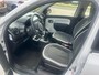 Renault Twingo 1.0 SCe Expression RADIO | BLUETOOTH | CRUISE | AIRCO | LEDEREN STUURWIEL | DEALER ONDERHOUDEN | HELE NETTE AUTO | 12 MAANDEN BOVAG GARANTIE |
