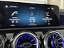 Mercedes-Benz A-klasse 250 e AMG Line | AMG pakket | Ambient Light | Schuif/Kanteldak | PHEV | Navi |
