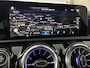 Mercedes-Benz A-klasse 250 e AMG Line | AMG pakket | Ambient Light | Schuif/Kanteldak | PHEV | Navi |