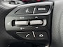 Kia Rio 1.0 T-GDi MHEV GT-Line Navigatiesysteem | Achteruitrijcamera | Stoelverwarming | Stuurverwarming | Elektrisch schuif- kanteldak | Climate Control | GT Line | Parkeersensoren achter | DAB radio | 12 maanden BOVAG garantie