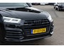 Audi Q5 2.0 TFSI 252 PK Quattro Sport S Line Black Edition, Trekhaak, Panoramadak, Leder-Alcantara, Camera