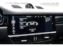 Porsche Cayenne Coupé 3.0 E-Hybrid | Sport Chrono | 22 INCH | Panorama | Head up | Trekhaak | Luchtvering | Memory stoelen 8Voudig