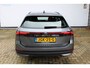 Volkswagen Passat Variant 1.5 eTSI 150 pk | Incl. 12 maanden Garantie | Stoel/stuur verwarming | Achteruitrijcamera | Adaptive cruise controle | Dodehoekdetectie | Parkeersensoren V+A | Navigatie | Apple CarPlay/Android Auto | Draadloze telefoonlader | Climate controle | Lane assist | Keyless start | LED Koplampen | 17 Inch LMV | Schakelmogelijkheid aan stuurwiel |