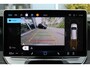 Volkswagen Passat Variant 1.5 eTSI 150 pk | Incl. 12 maanden Garantie | Stoel/stuur verwarming | Achteruitrijcamera | Adaptive cruise controle | Dodehoekdetectie | Parkeersensoren V+A | Navigatie | Apple CarPlay/Android Auto | Draadloze telefoonlader | Climate controle | Lane assist | Keyless start | LED Koplampen | 17 Inch LMV | Schakelmogelijkheid aan stuurwiel |