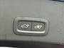 Volvo EX40 Single Motor Extended Range Ultra Black Ed. 82 kWh 17% Bijtelling | Trekhaak | Panorama-schuifdak | Pixel-LED | Nubuck | 360° Camera | VOL