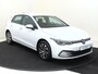 Volkswagen Golf 1.4 eHybrid Style | Parkeersensoren | 3-zone airco | Stoel- en stuurwielverwarming | Adaptieve cruise control | CarPlay | Digital cockpit |