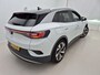 Volkswagen ID.4 First 77 kWh 204 PK | Automaat | Navigatie | Stoelverwarming | Camera | Stuurverwarming | Apple Carplay | Android Auto | Climatronic | Instelbare rijprofielen | LED | 20" Lichtmetalen velgen |