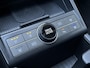 Hyundai Kona Electric Premium 65.4 kWh | Adaptieve cruisecontrol | Contrasterende dakkleur | Warmtepomp & V2L | Lederen bekleding & memory | Allseason banden |