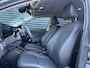 Hyundai Kona Electric Premium 65.4 kWh | Adaptieve cruisecontrol | Contrasterende dakkleur | Warmtepomp & V2L | Lederen bekleding & memory | Allseason banden |