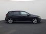 Volkswagen Golf 1.5 eTSI 130pk DSG R-Line · Camera · Apple/Android Car Play · Stoel & Stuurwiel verwarming · Trekhaak ·