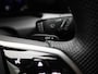 Volkswagen Golf 1.5 eTSI 130pk DSG R-Line · Camera · Apple/Android Car Play · Stoel & Stuurwiel verwarming · Trekhaak ·