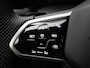 Volkswagen Golf 1.5 eTSI 130pk DSG R-Line · Camera · Apple/Android Car Play · Stoel & Stuurwiel verwarming · Trekhaak ·
