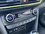 Hyundai Kona 1.6 T-GDI 177PK Premium | 4 wielaandrijving | 18'' Bi-Color LMV | Lederen bekleding | Sterke motor |