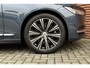 Volvo S90 T8 AWD Inscription Standkachel | Harman/Kardon Audiosysteem | 19" Lichtmetalen Velgen | Stoelverwarming Voor en Achter | Stuurwielverwarming | Trekhaak Semi-Elektrisch | Adaptieve Full-LED Koplampen | Lederbekleed Dashboard | Parkeersensoren Voor en Achter | Parkeercamera Achter | Keyless Entry |