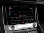 Audi Q7 60 TFSI e 490 pk tiptronic quattro Pro Line S Competition / S-Line | Panoramadak | Trekhaak | Valcona leder | Laser LED | Sportstoelen Plus | Uitgebreid lederpakket | Vierwielbesturing