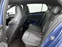 Volkswagen Golf 1.5 eTSI R-Line Edition