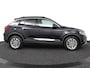 Volkswagen T-Roc Life Edition 1.0 85 kW / 116 pk TSI SUV 6 versn. H and