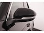 Volkswagen T-Roc Life Edition 1.0 85 kW / 116 pk TSI SUV 6 versn. H and