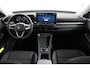 Volkswagen T-Roc Life First Edition 1.5 eTSI 85 kW / 116 PK SUV 7 v .