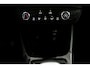 Opel Crossland X 1.2 Innovation zwart
