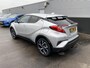 Toyota C-HR 1.2 Dynamic Nederlandse auto, Trekhaak 7-polig, stoelverwarming, navigatie, achteruitrij camera, adaptieve cruise control, keyless
