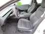 Tesla Model 3 RWD Highland/ Warmtepomp/ LFP accu/ Parelmoer wit/ Stoel + stuurwiel verwarming/ Panoramadak/ 1 Eigenaar/ Origineel NL/ NAP