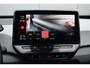 Volkswagen ID.3 First Plus 58 kWh | CarPlay | Stuur- en Stoelverw. | Camera
