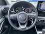 Toyota Yaris 1.5 Hybrid Active Nieuw geleverd en onderhouden Incl: AppleCarPlay/AndroidAuto, Adaptive Cruise control, Climate Control, Metallic lak