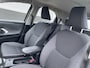 Toyota Yaris 1.5 Hybrid Active Nieuw geleverd en onderhouden Incl: AppleCarPlay/AndroidAuto, Adaptive Cruise control, Climate Control, Metallic lak