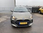 Toyota Yaris 1.5 Hybrid Active Nieuw geleverd en onderhouden Incl: AppleCarPlay/AndroidAuto, Adaptive Cruise control, Climate Control, Metallic lak