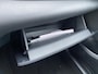 Toyota Yaris 1.5 Hybrid Active Nieuw geleverd en onderhouden Incl: AppleCarPlay/AndroidAuto, Adaptive Cruise control, Climate Control, Metallic lak