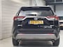 Toyota RAV4 2.5 Hybrid First Edition / Nederlandse Auto / Navigatie / Apple CarPlay/Android Auto / Dealer Onderhouden / 360 Graden Camera / Fabrieksgarantie t/m 03-2029 /