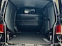 Volkswagen Transporter 2.0 TDI 150pk | DSG | Black Edition | L1 | Digitaal Display | LED | Adapt Cruise | Trekhaak | Ex btw