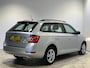 Skoda Fabia Combi 1.0 TSI Ambition | Navigatie/Android/Apple Carplay | LM Velgen 15" | Cruise Control | Parkeersensor Achter | Airco |