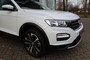 Volkswagen T-Roc 1.5 TSI 150PK UNITED, Afn. Trekhaak, Apple Carplay/ Android Auto, etc.