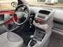 Toyota Aygo 1.0-12V Comfort |'' 132.000 KM'' + 5-Drs Nu € 2.450,-!!!
