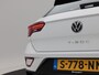 Volkswagen T-Roc 1.0 TSi 110 Pk Life Business | Carplay | Parkeersensoren | Stoel Verwarming | Leder Stuur | Climate Control | Digitaal Dashboard | LED | 16 Inch | 73.415 Km