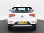 Volkswagen T-Roc 1.0 TSi 110 Pk Life Business | Carplay | Parkeersensoren | Stoel Verwarming | Leder Stuur | Climate Control | Digitaal Dashboard | LED | 16 Inch | 73.415 Km