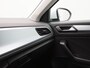Volkswagen T-Roc 1.0 TSi 110 Pk Life Business | Carplay | Parkeersensoren | Stoel Verwarming | Leder Stuur | Climate Control | Digitaal Dashboard | LED | 16 Inch | 73.415 Km