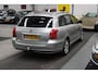 Toyota Avensis Wagon 2.0 VVTi Executive Airco, Cruise Control, Trekhaak, Stuurbekrachtiging